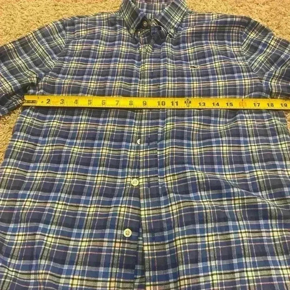 Vineyard Vines Blue Whales Plaid Cotton Flannel Button Down size XL - Picture 7 of 10